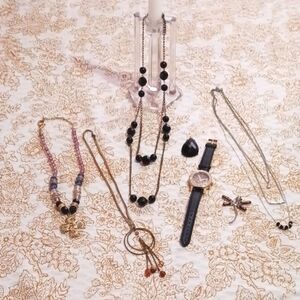 4 Necklace & Elegant watch Set